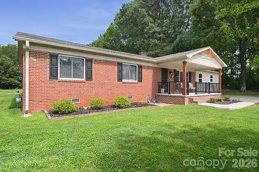 3rd image of 138 Shumaker Dr