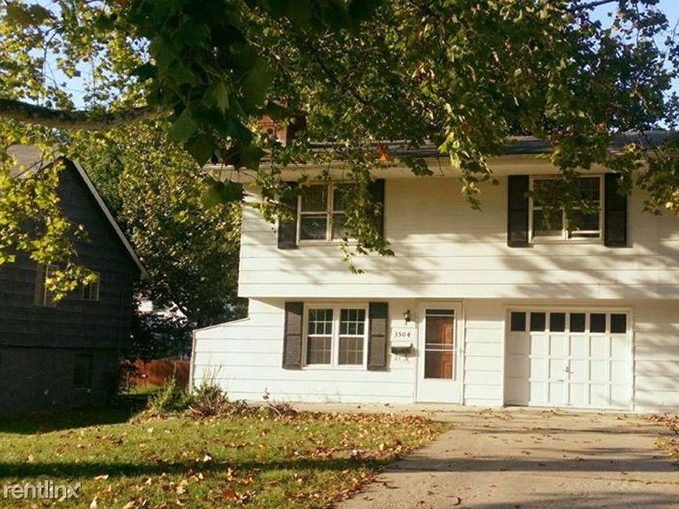 1st image of 3504 NE 67th St