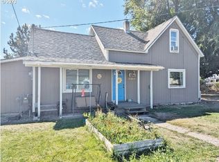 2302 E L Ave, La Grande, OR 97850
