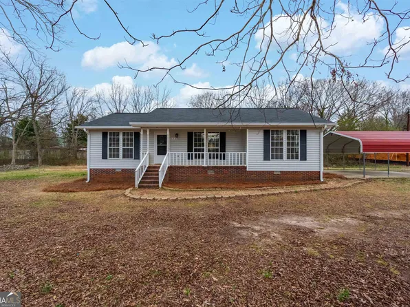 172 Bell Ave, Hoschton, GA 30548