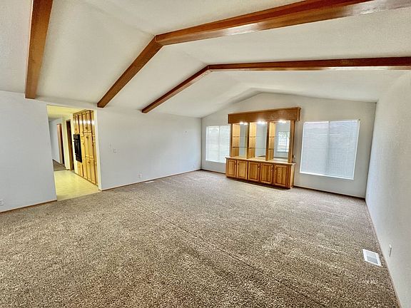 3rd image of 592 Gilia Pl