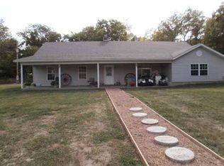 22137 Highway O, Smithton, MO 65350