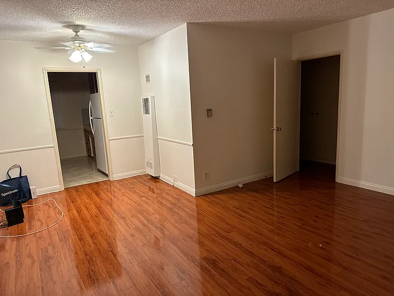 3622 Mentone Ave #2 — Photo 8