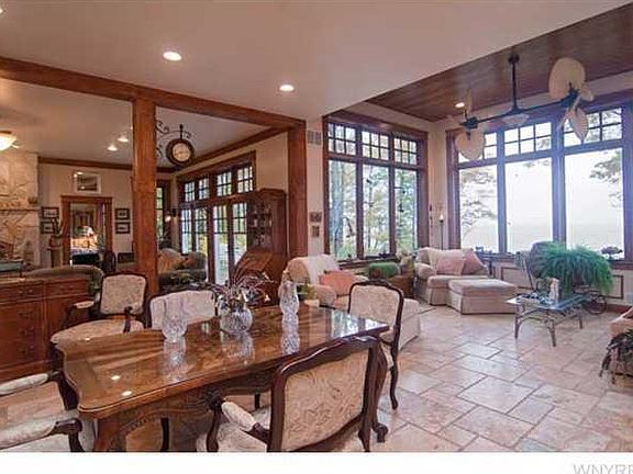 4th image of 941 Woodcliff Dr