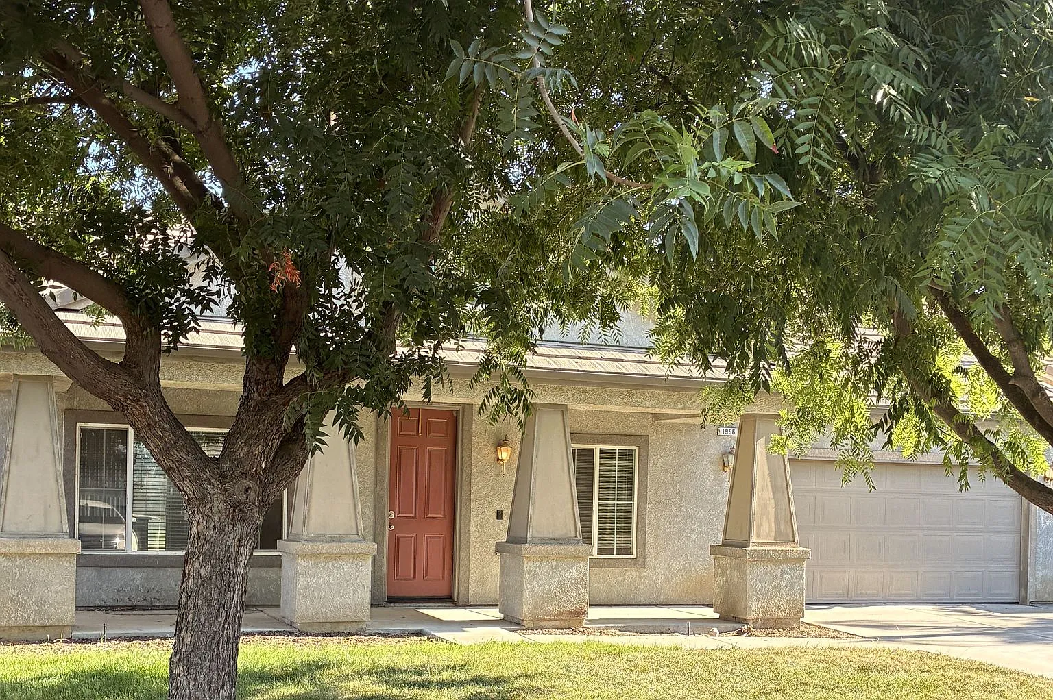 3 Bedroom 2 Bath Home — Photo 1