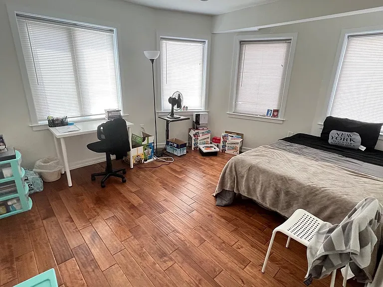 1441 Brown St #2 — Photo 9