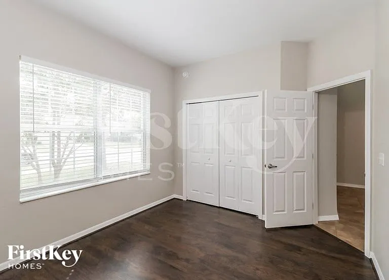 6127 Evansbrook Dr — Photo 11