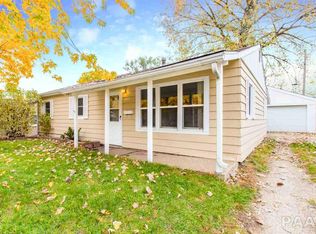 1409 Saint Julian St, Pekin, IL 61554