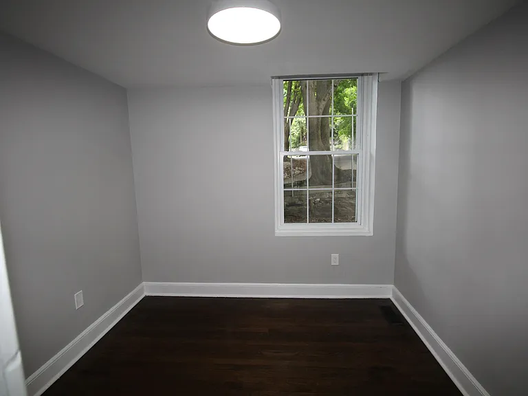 17 Boswell Ave #2 — Photo 15
