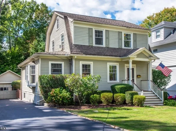 30 Clinton Ave, New Providence Boro, NJ 07974