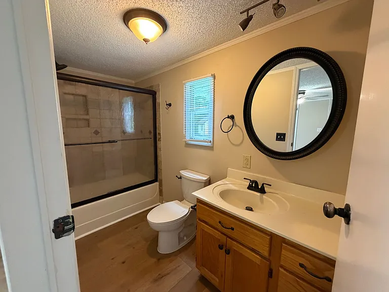 3245 Wilkesboro Hwy — Photo 7