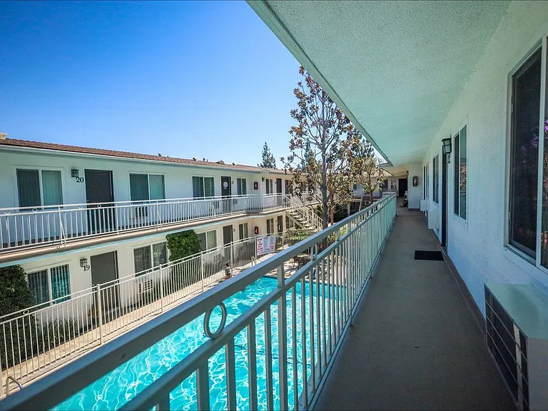 Imperial Village Apartments — Photo 7