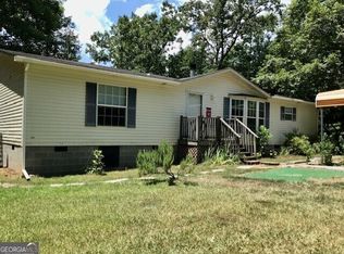 1605 Olivers Rd, Martin, GA 30557