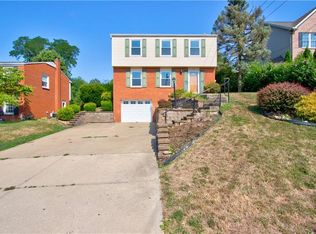 140 Cherrytree Rd, Carnegie, PA 15106