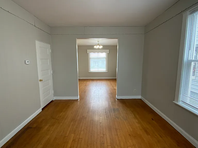 1508 Hammond Ave — Photo 7
