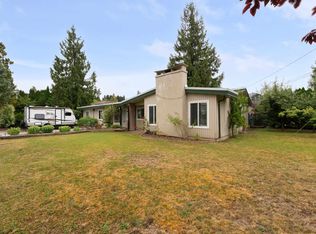 22702 123rd Ave, Maple Ridge, BC V2X4E4