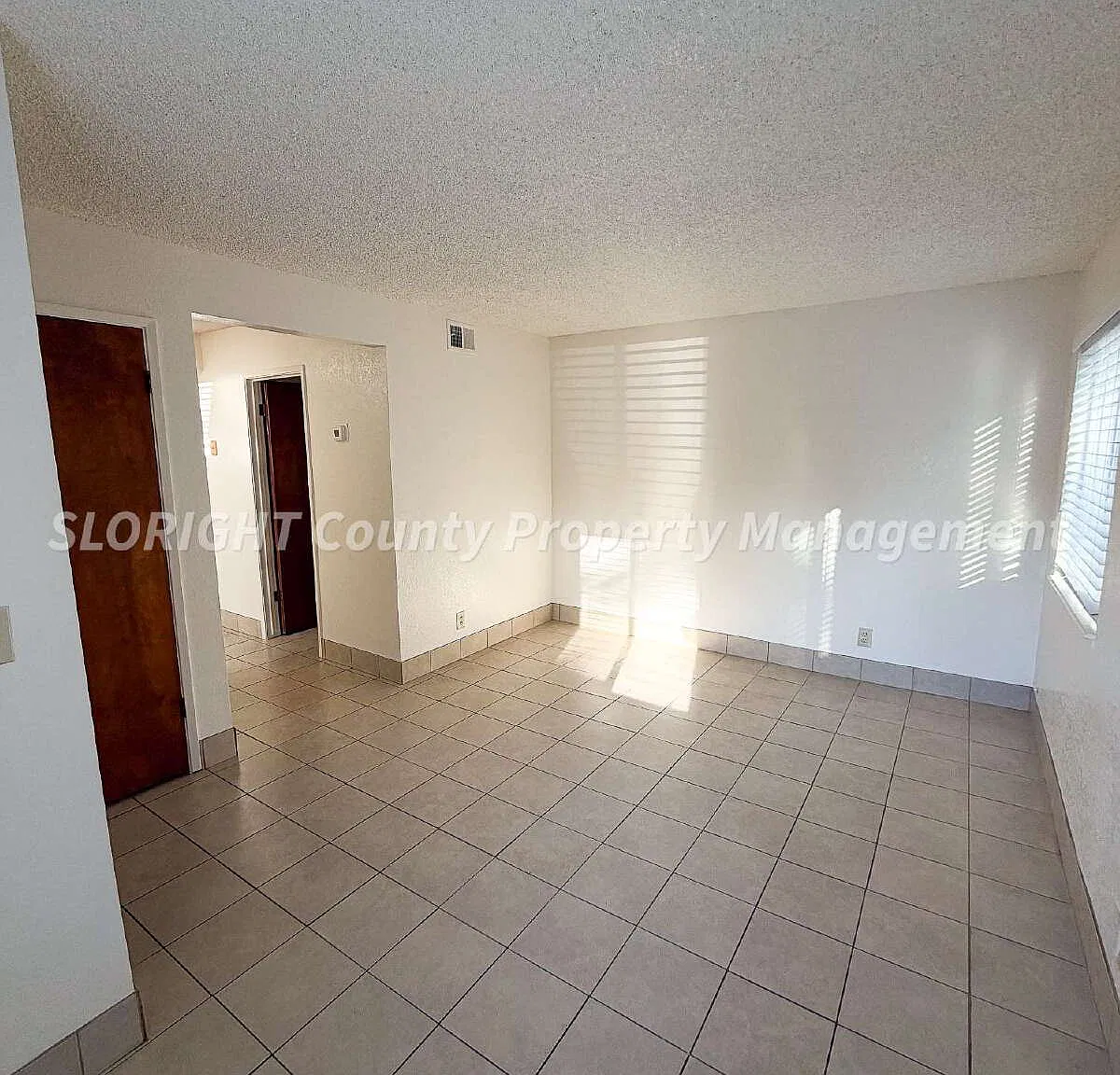 2 bed, 1.5 bath, $2,000 — Photo 3