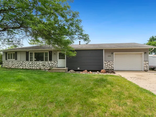 5343 Tenby Chase, Loves Park, IL 61111