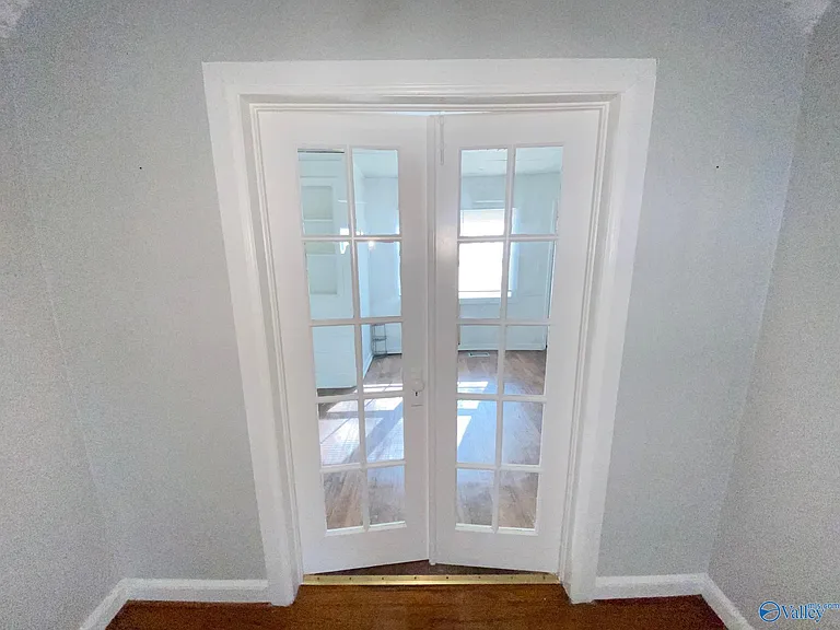 2415 Bonita Dr SW — Photo 10