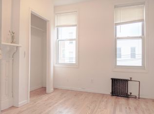 1621 Hancock St #2D, Ridgewood, NY 11385