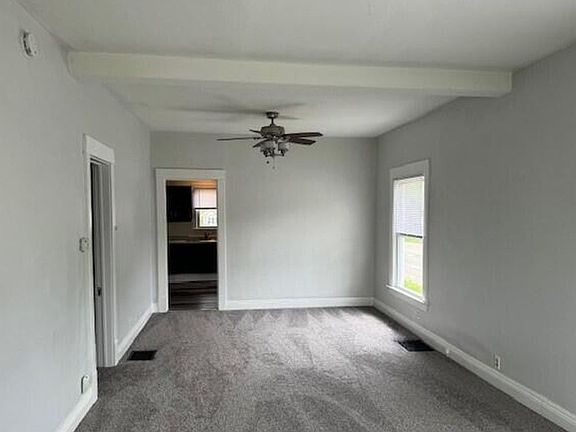 2nd image of 327 S Magnolia Ave