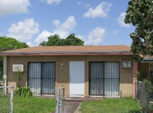21462 NW 40th Circle Ct, Miami Gardens, FL 33055