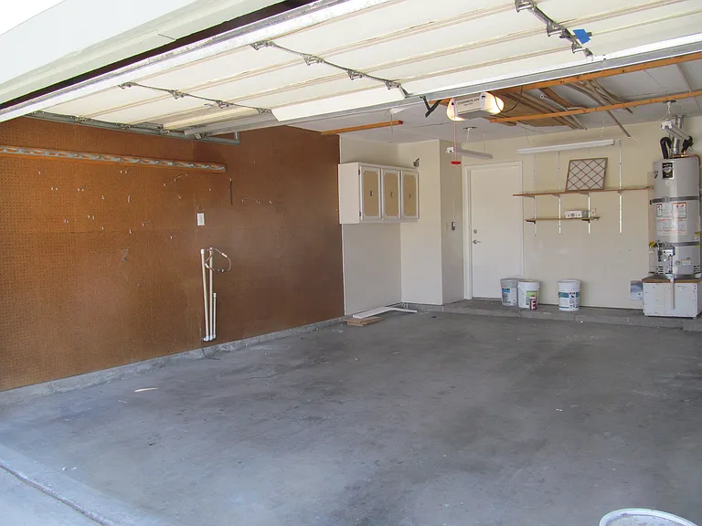 1816 Hermitage Dr — Photo 24