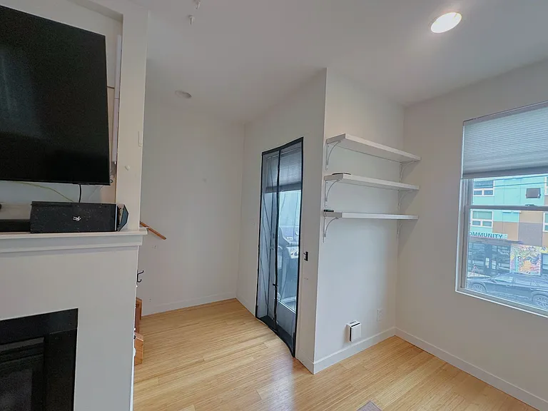 3817 S Angeline St — Photo 30