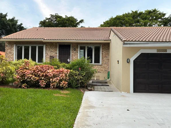 11560 NW 23RD Street NW #E, Coral Springs, FL 33065