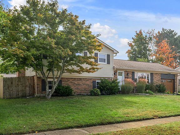 3rd image of 2864 Middlesex Way
