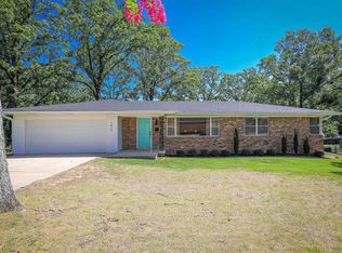 1913 Topf Rd, N Little Rock, AR 72116