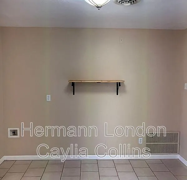 9463 Margo Ann Ln — Photo 4
