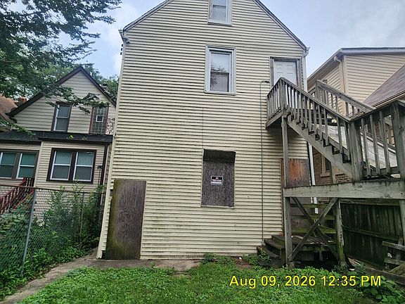 2nd image of 8127 S Burnham Ave