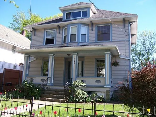 812 Ardmore Ave, Akron, OH 44302