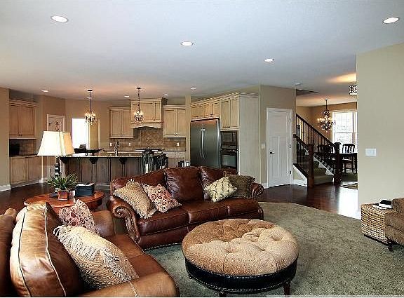 2nd image of 5525 Polaris Ln N