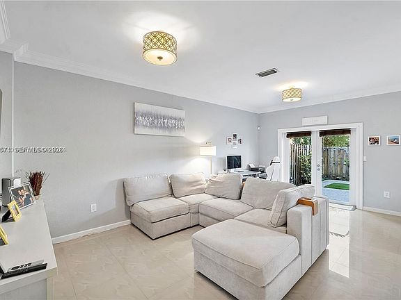 4th image of 4960 SW 136th Ave #4960