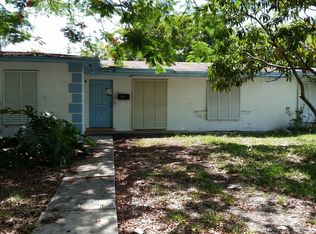 15830 SW 99th Ct, Miami, FL 33157