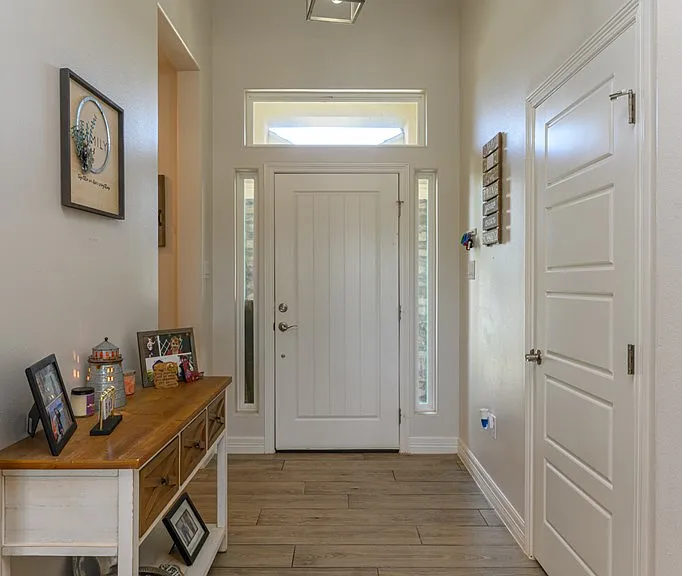 5 S Bay Hill Dr — Photo 3