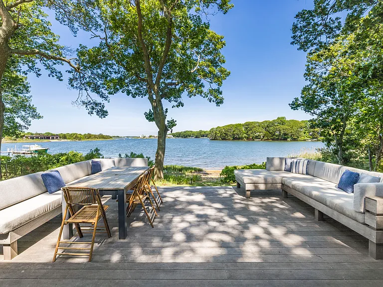 33 Bluff Point Rd — Photo 13