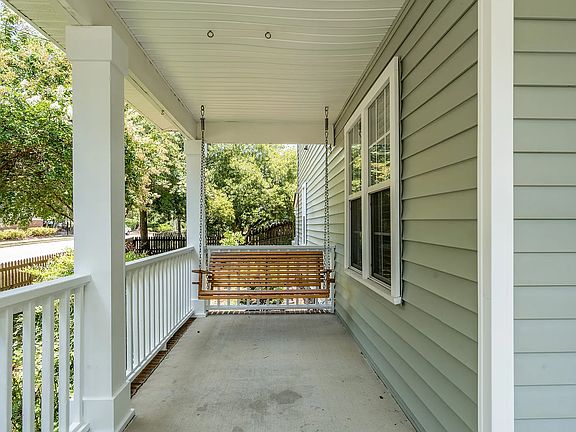 2nd image of 601 E Hargett St