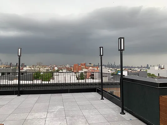 Rented by Rentopia | media 101