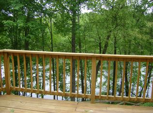 20 Waterside Ct, Germantown, MD 20874