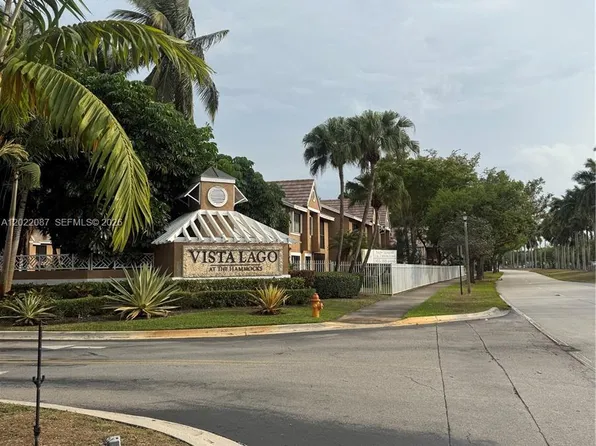 15689 SW 106th Ln APT 718, Miami, FL 33196