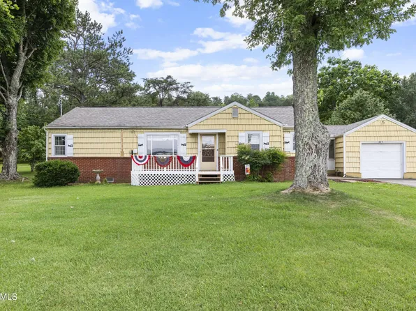 825 S Old Sevierville Pike, Seymour, TN 37865