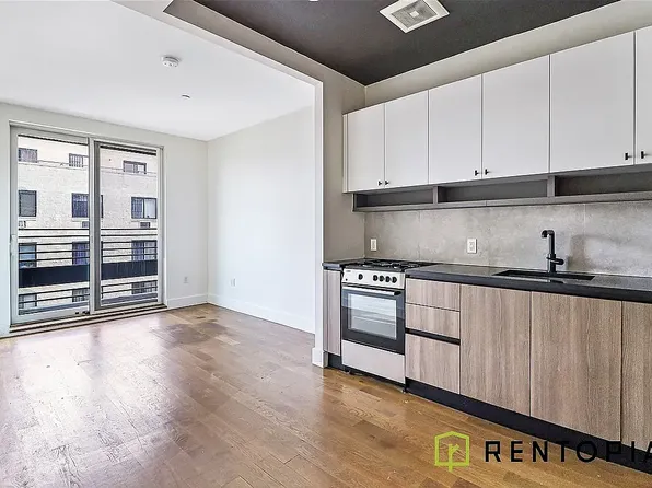 242 Newkirk Ave, Brooklyn, NY