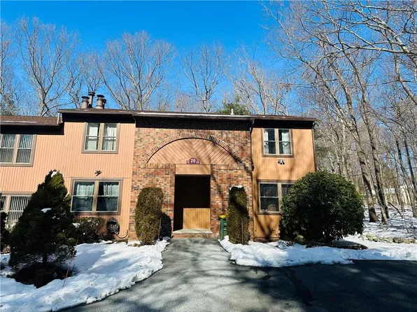 20 Pheasant Run #C, Smithfield, RI 02917