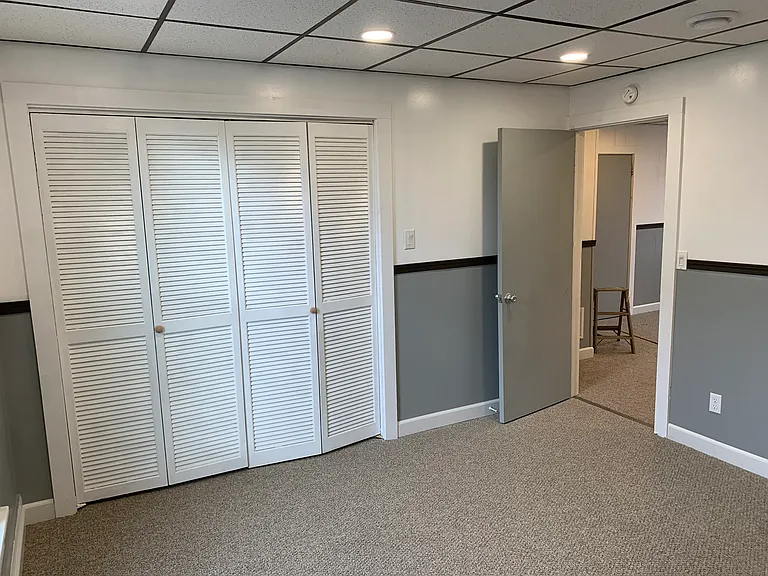 23 Hakes Ave #201 — Photo 13