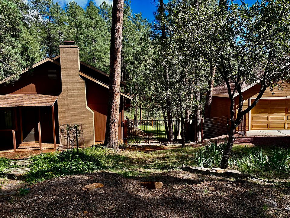 1st image of 8523 W Hicks Cir