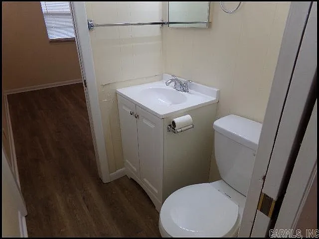 9700 Ithica Dr — Photo 11