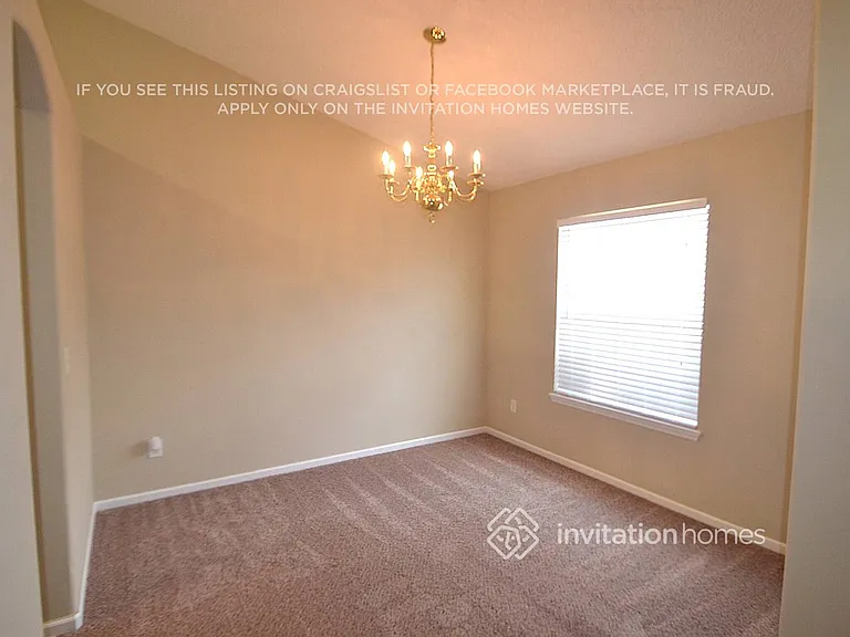6886 Wall Springs Dr — Photo 7